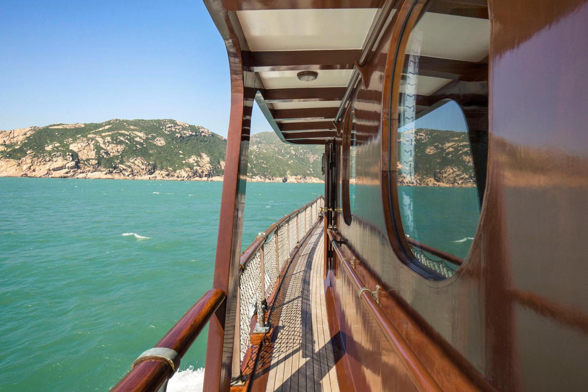 Michelangelo Cruises Botel